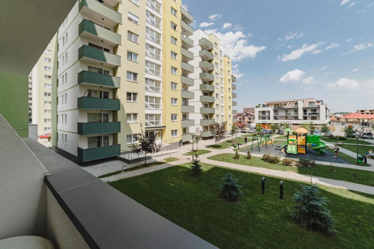 Masterpiece Studio- Free Parking, Wi-Fi, Netflix Braşov Esterno foto